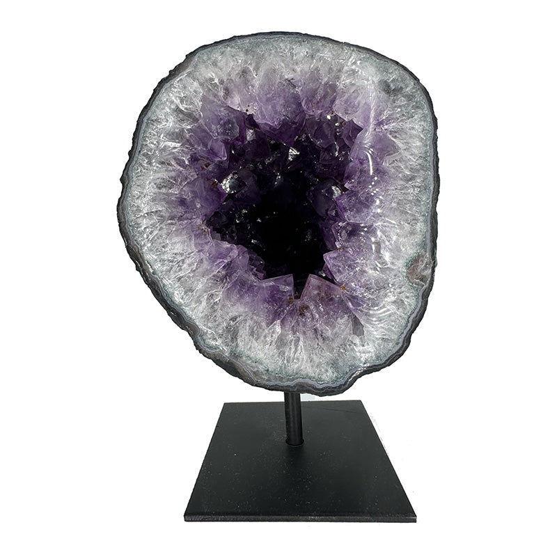 Géode Améthyste sur socle 138