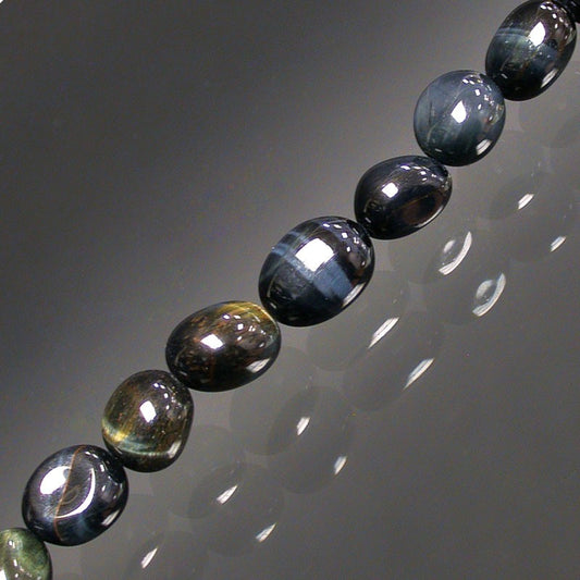 Collier Oeil de Faucon grain